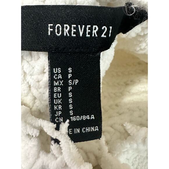 Forever 21 off white long sleeves semi distressed cropped sweater size Small - Picture 3 of 9